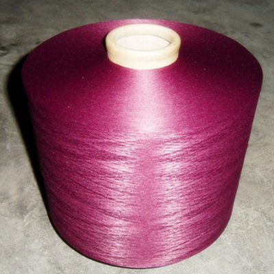 Le polyester 100% a tourné Ne 20/1 de fil pour le fil de couture