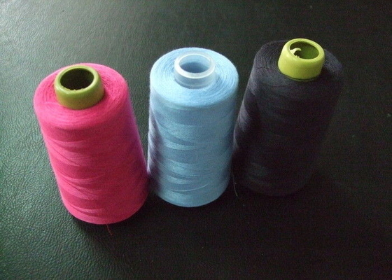 100% fil de couture blanc de polyester 40s/2, cru soumis à un traitement thermique